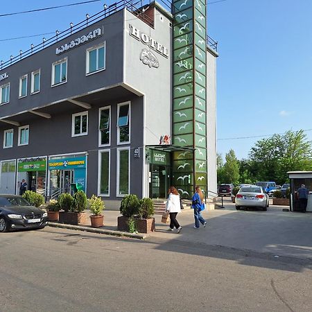 Hotel Georgian Kutaisi Esterno foto