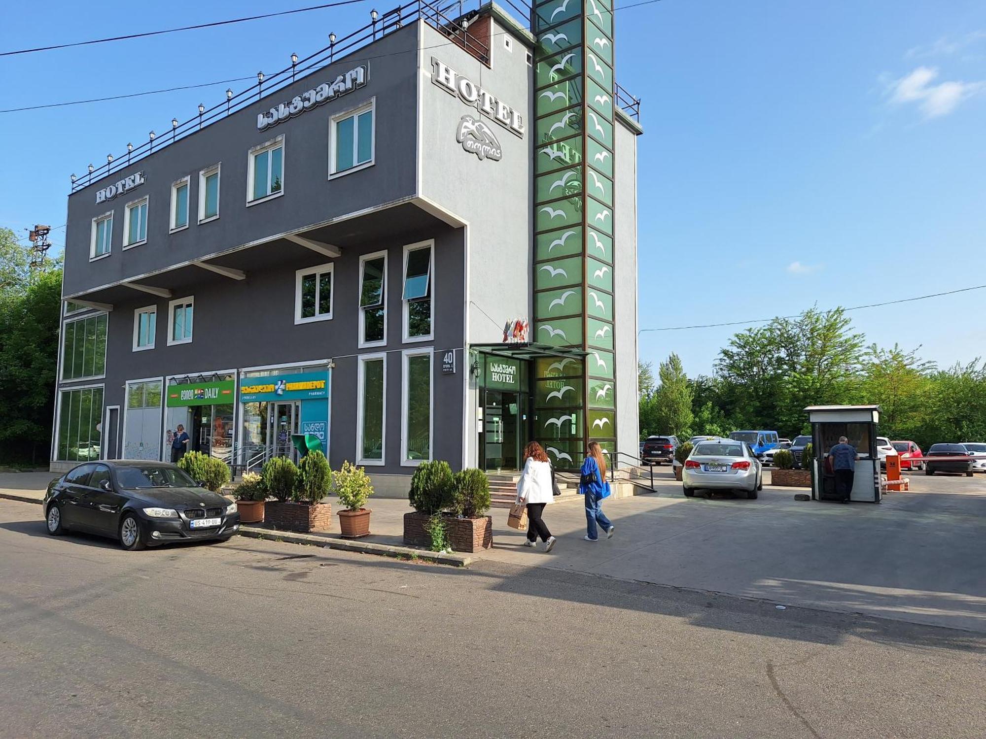 Hotel Georgian Kutaisi Esterno foto